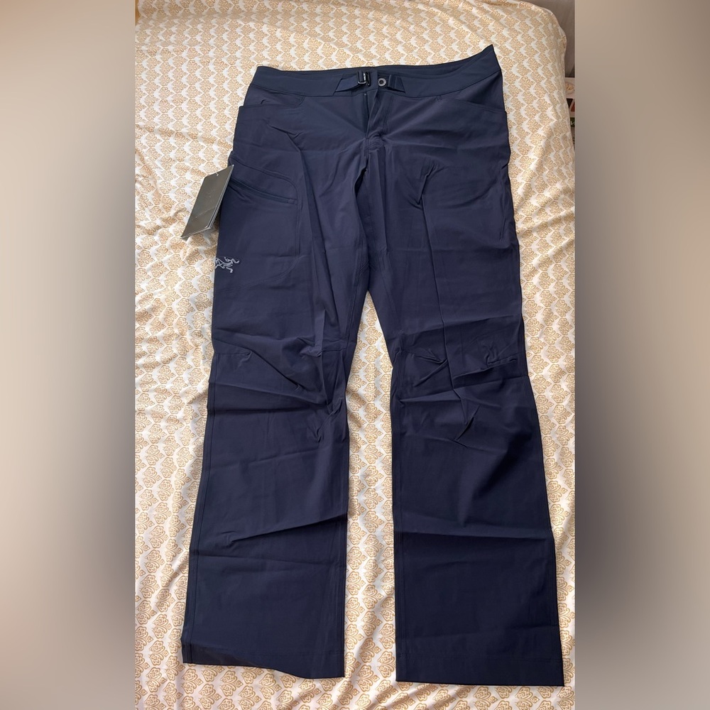 BRAND NEW Arc’teryx Lefroy Pants!